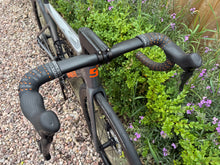 Load image into Gallery viewer, JKS-R1i 105 Di2 AERO PACK